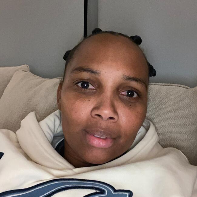 Babysitting job in Corroios: Ledina