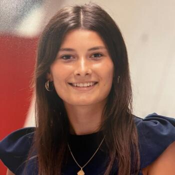 Babysitter in Rennes: Jade