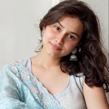बेबीसिटर नई दिल्ली: Gauri