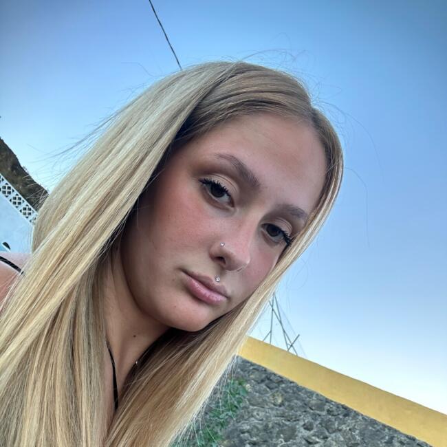 Babysitter in Paruzzaro: Martina