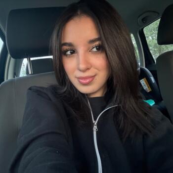 Babysitter in Lonate Pozzolo: Yasmine