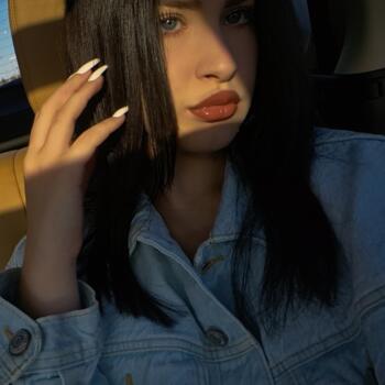 Babysitter in Seraing: Annabella