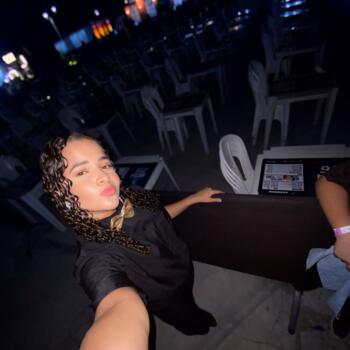 Babá em São Gonçalo do Amarante (Rio Grande do Norte): Nábia
