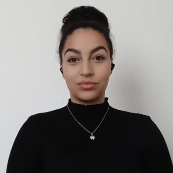 Nounou à Turin: Ilham