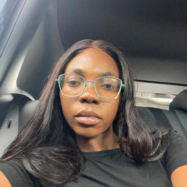 Babysitter in London: Bridget