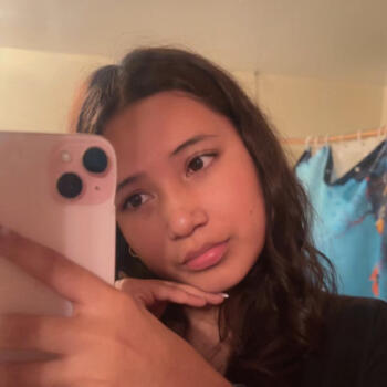 Babysitter in San Bernardino: Camyla