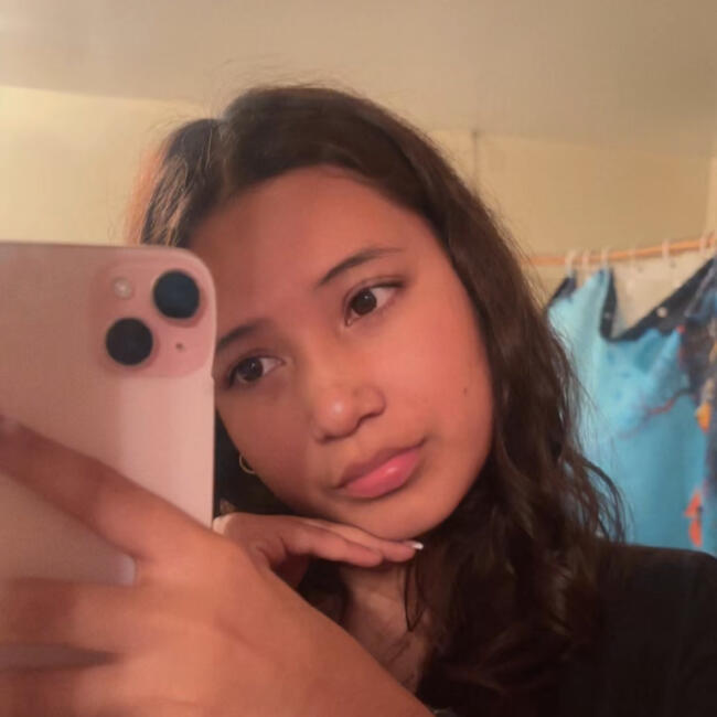 Babysitter in San Bernardino: Camyla