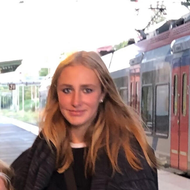 Babysitter in Bernex: Maelys