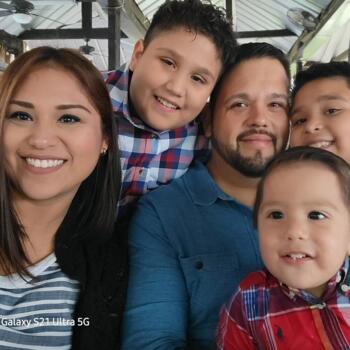 Babysitting job in Pharr: babysitting job Ana