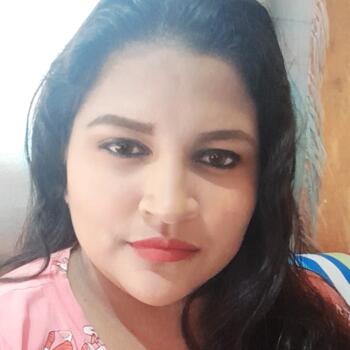 Babysitter in Santo Domingo de los Colorados: Yomaira