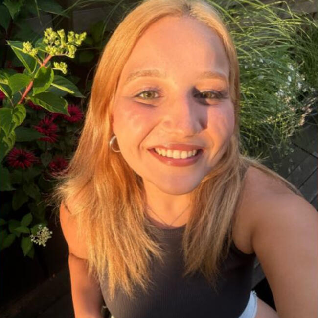 Opiekunka do dziecka w Warszawa: Ilayda