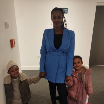 Babysitter in Brentford: Ebla