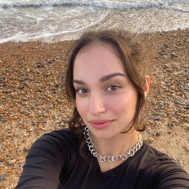 Chůva v Praha: Lucie