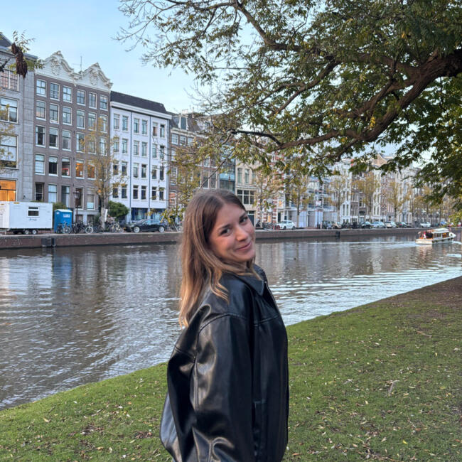 Babysitter in Murcia: Laura