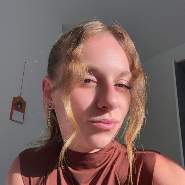 Babysitter in Vovray-en-Bornes: Melinda