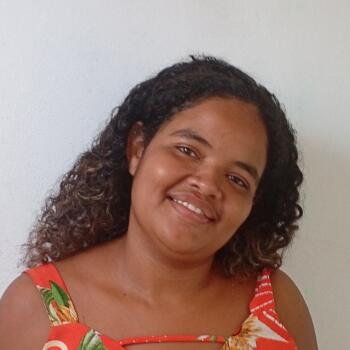 Babá em Jaboatão dos Guararapes: Suely