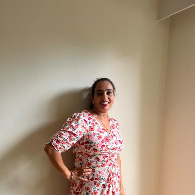Babysitter in Surrey: Harpreet