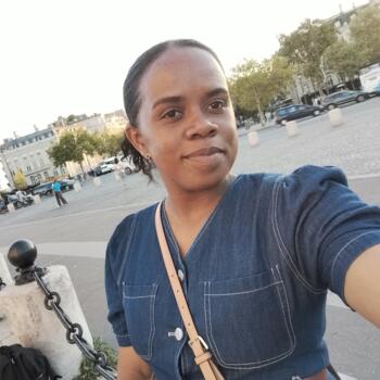 Babysitter in Melun: Tatianah