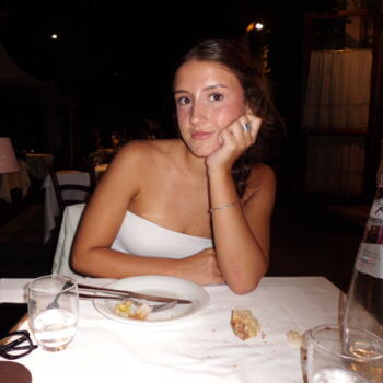 Canguro en Málaga: Lucia