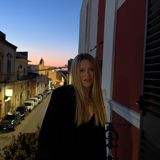 Babysitter in Torbole Casaglia: Elena