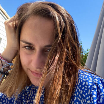 Baby-sitter in Tours: Selena