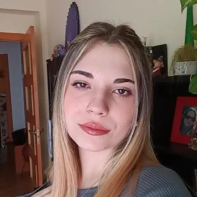 Canguro en Valladolid: Rebeca