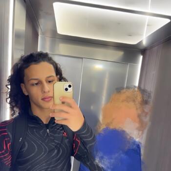 Babysitter in Les Lilas: Ali