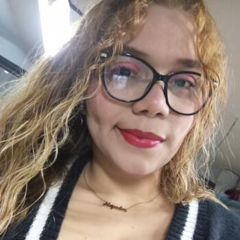 Babysitter in Miranda de Ebro: Alejandra