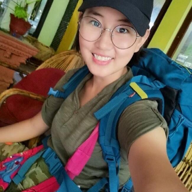 Babysitter in Mackay: Meng