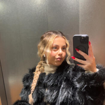 Babysitter in Castelnau-le-Lez: Louna