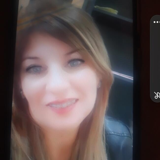 Babysitter in Clichy: Naima