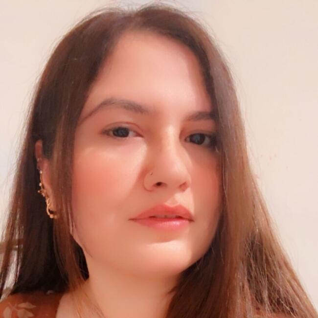 Babysitter em Lisboa: Muniba