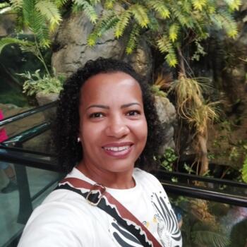 Emprego de babá em Foz do Iguaçu: emprego de babá Nilma