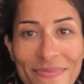 Babysitter in Paris: Mariam