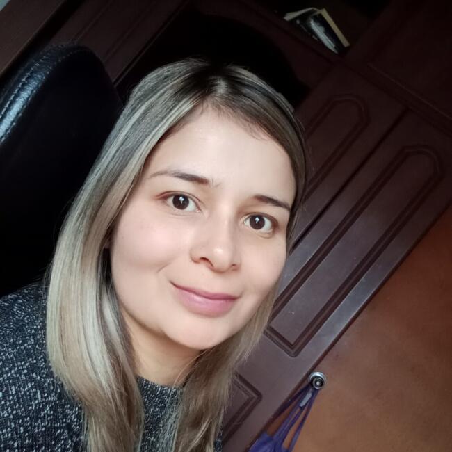 Trabajo para niñera en Bogotá: Alejandra
