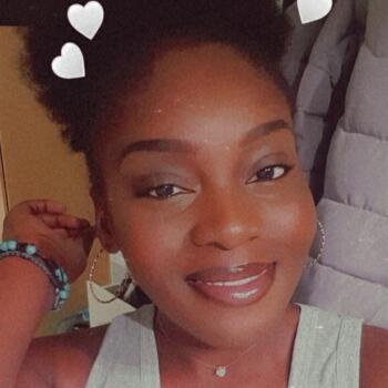 Babysitter in Limoges: Bana marie elise