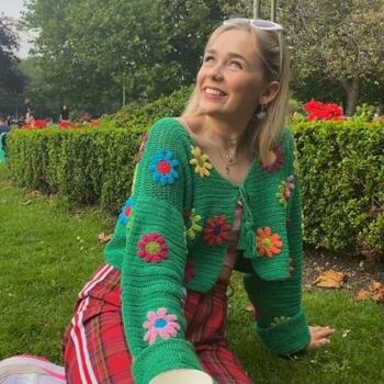 Babysitter in Navan: Bríana
