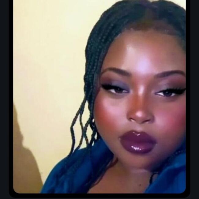 Babysitter in Harare: Lona