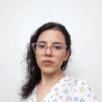 Babysitter in Belém: Eliana