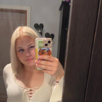 Babysitter Jönköping: Astrid