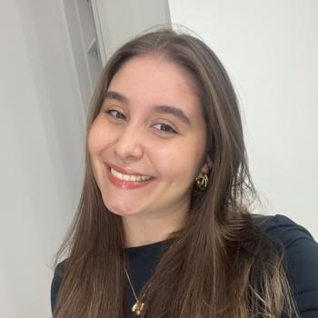 Babysitter in Joinville: Maria Eduarda