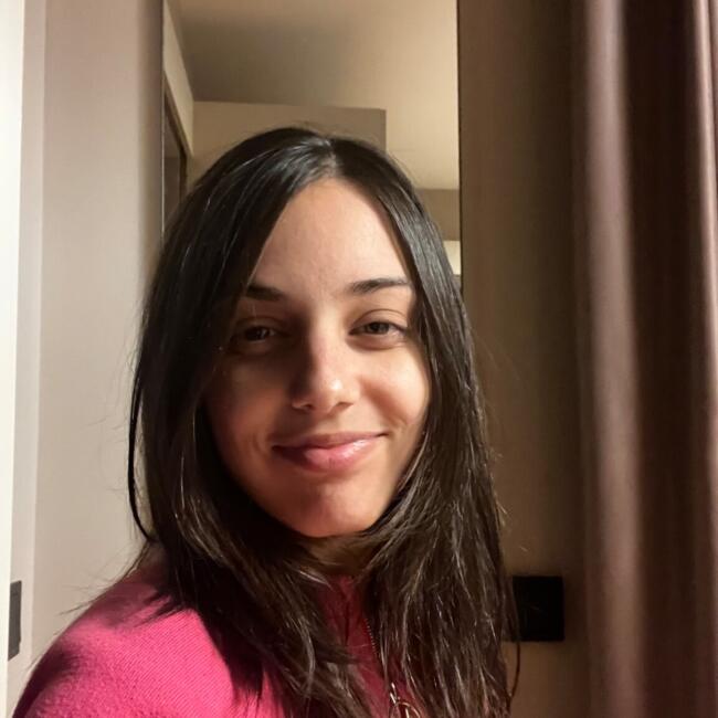 Работа детегледачка в София: Розена