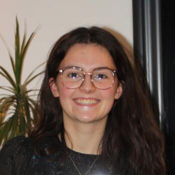 Babysitter Gif-sur-Yvette: Emma