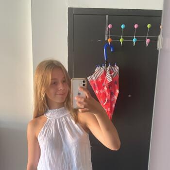 Babysitter στην περιοχή Αιξ-αν-Προβάνς: Mila