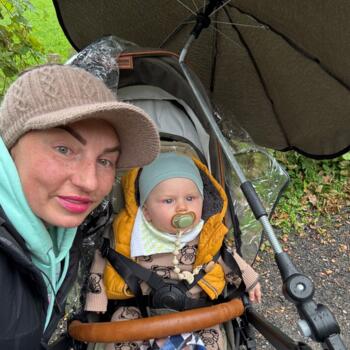 Babysitter Job in Glarus: Babysitter Job Lucie