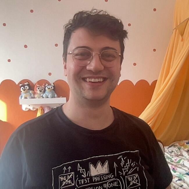 Babysitting job in London: Evie