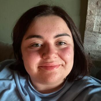 Babysitter in Fleurus: Elena