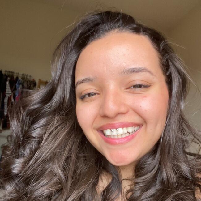 Babysitter in Itajaí: Estefani