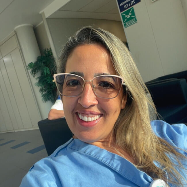 Babysitter in Belo Horizonte: Deyse