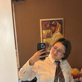 Babysitter in Caen: Julie